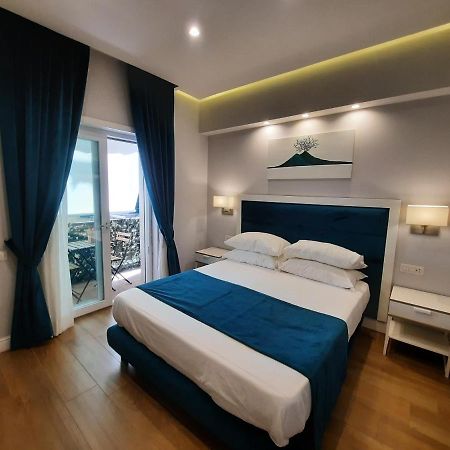 Gea Suite เนเปิลส์ ภายนอก รูปภาพ